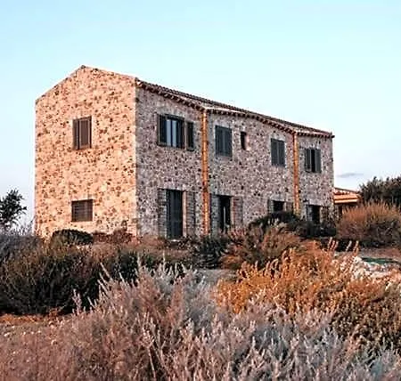 Bed & Breakfast La Mortilla 3*