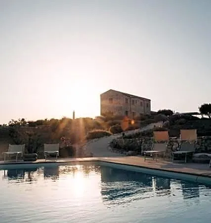 La Mortilla Bed & Breakfast 3*